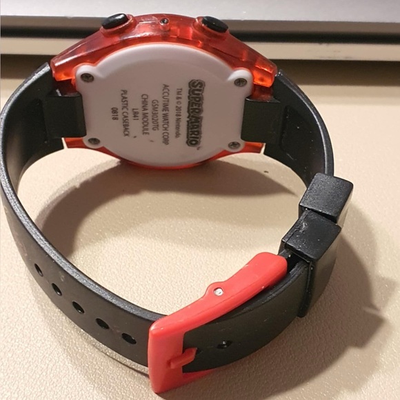 🦋10/$20🦋 Super Mario by Accutime Red/Black Flashing Lights LCD Boy's Watch - Picture 5 of 6